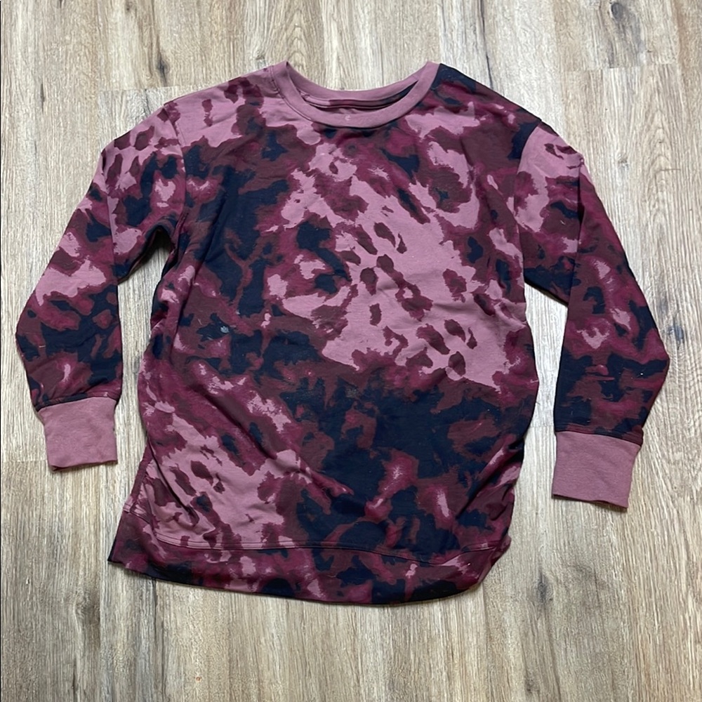 Camo Print Sweatshirt in Pink and Black
